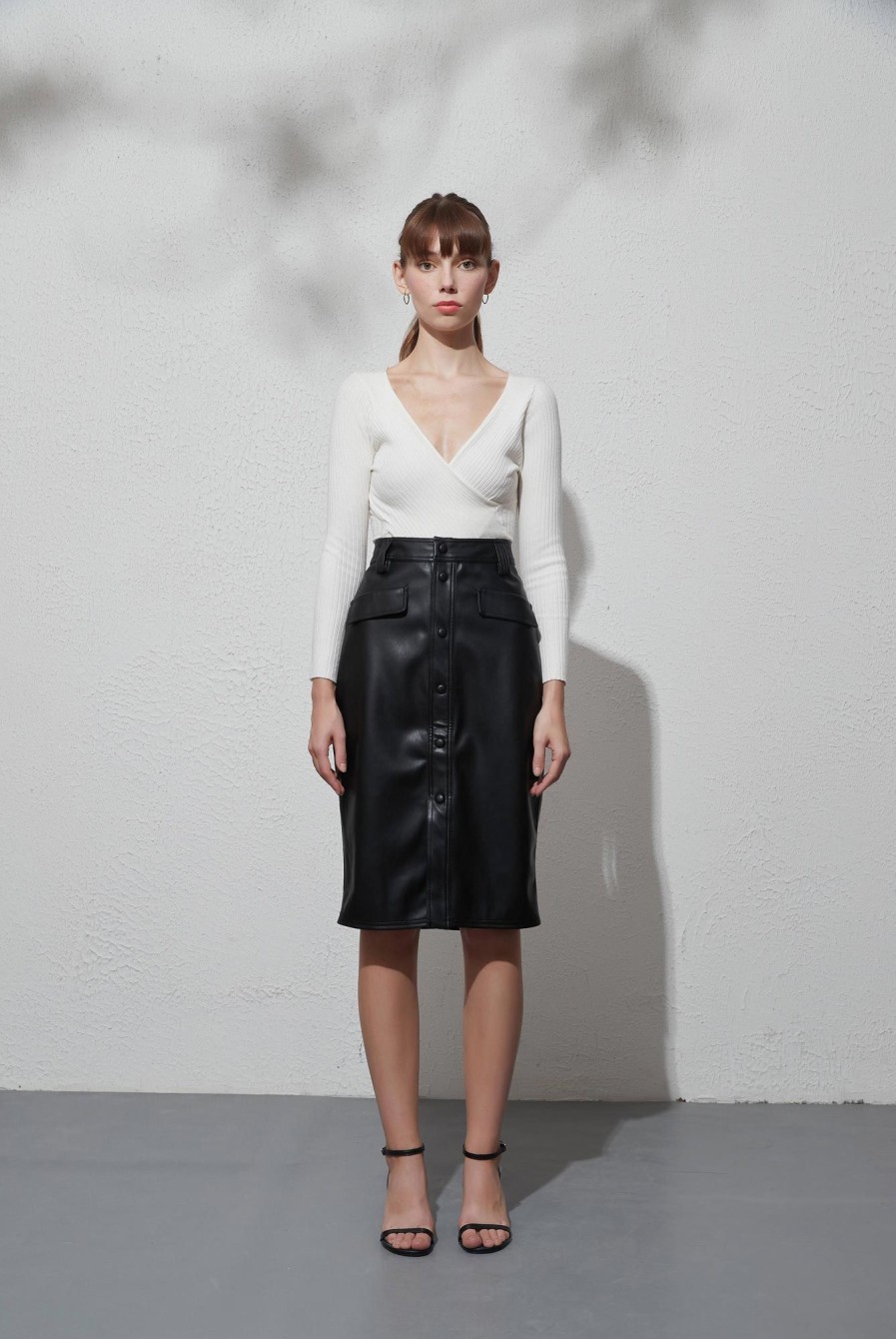 Women Grace Willow the Label | Asymm Skirt Black