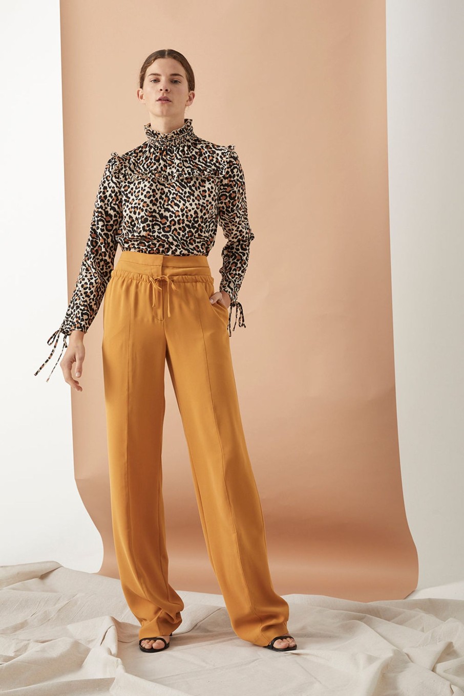 Women Grace Willow the Label | Cecily Pant