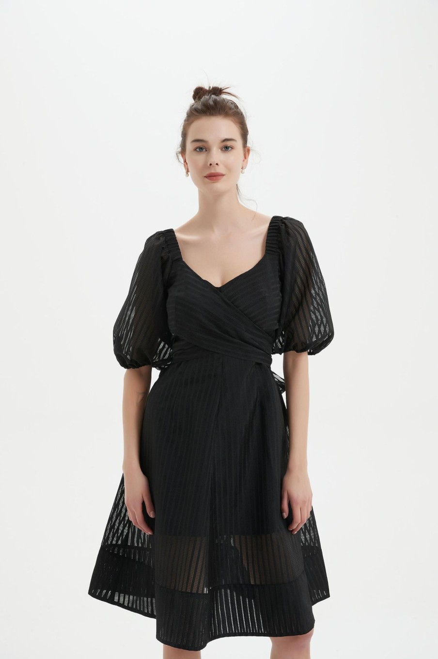 Women Grace Willow the Label | Lulu Puff Sleeve Dress Black