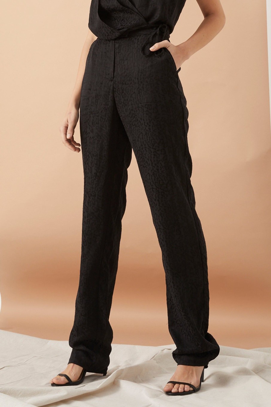 Women Grace Willow the Label | Delta Pant