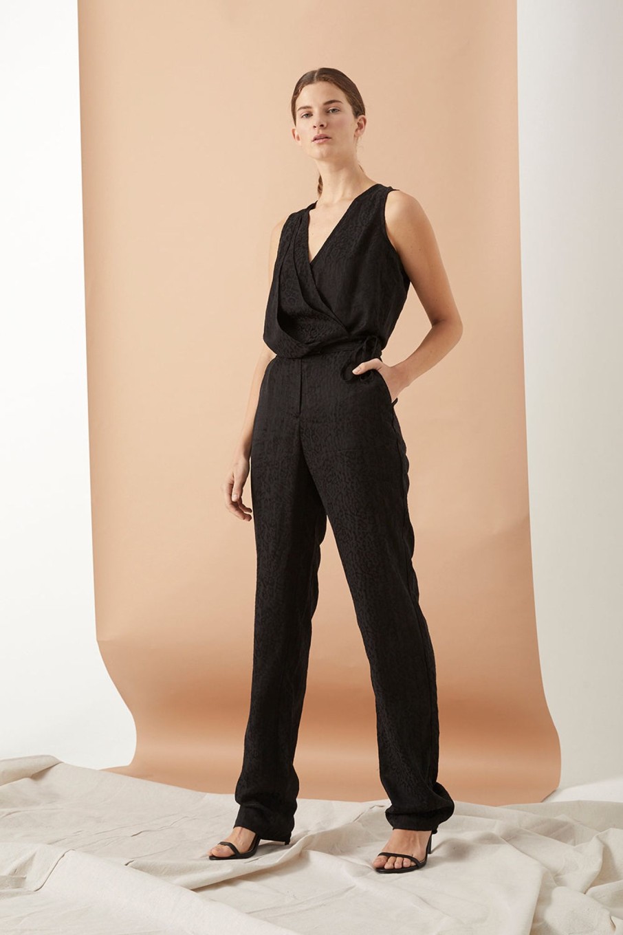 Women Grace Willow the Label | Delta Pant